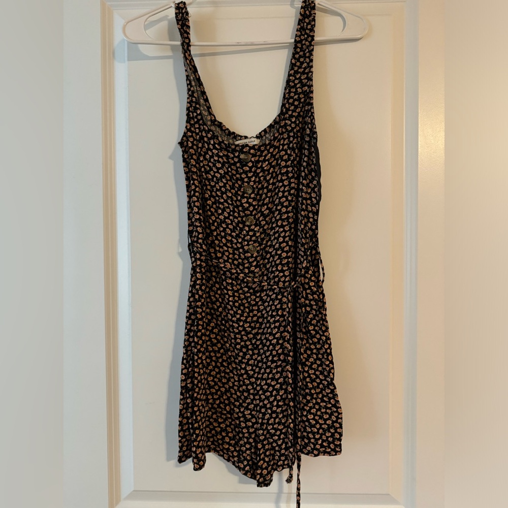 AE romper, size Small, flower print